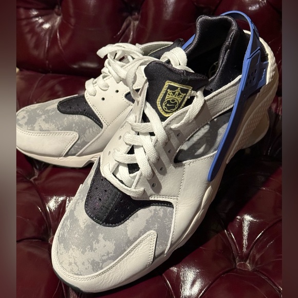 Nike Air Huarache PRM - Picture 3 of 6